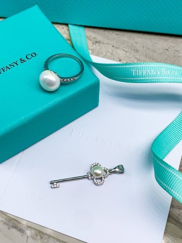 Tiffany & Co. кулон #802786TO
