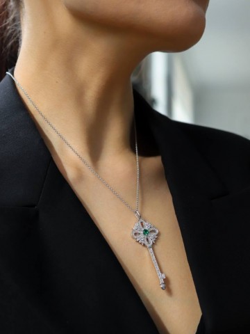 Tiffany & Co. кулон #805452KP