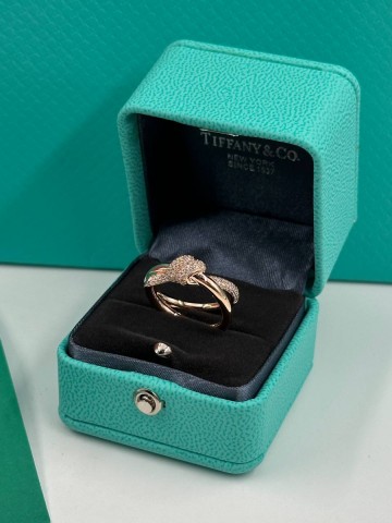 Tiffany & Co. кольцо #836188WB