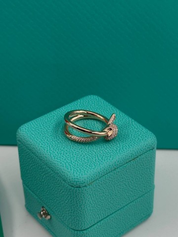 Tiffany & Co. кольцо #836188WB