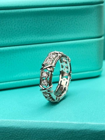 Tiffany & Co. кольцо #836232PN