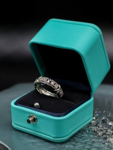 Tiffany & Co. кольцо #836232PN