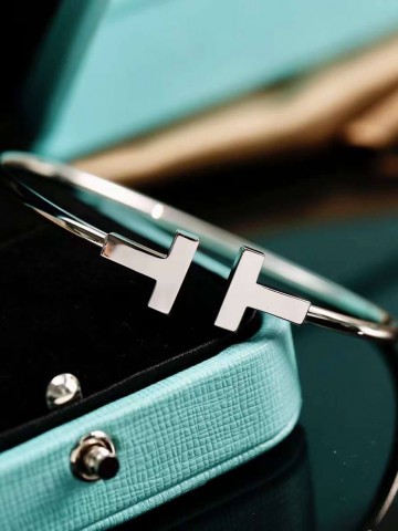 Tiffany & Co. браслет #946937BX