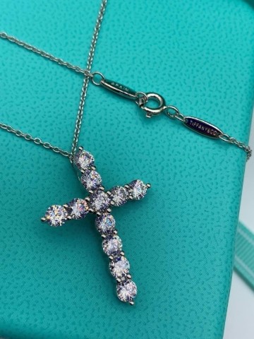 Tiffany & Co. кулон #990841AO