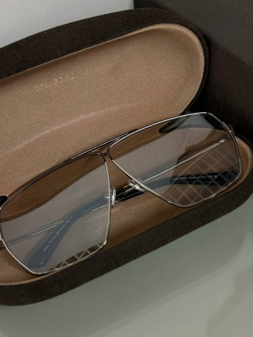 Tom Ford очки #689561GJ