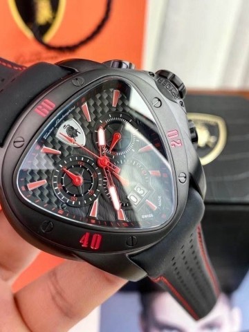 Tonino Lamborghini часы