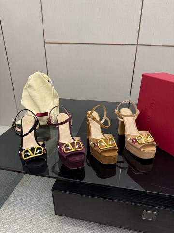 Valentino босоножки #205558JC