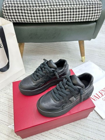 Valentino кроссовки #524371WM