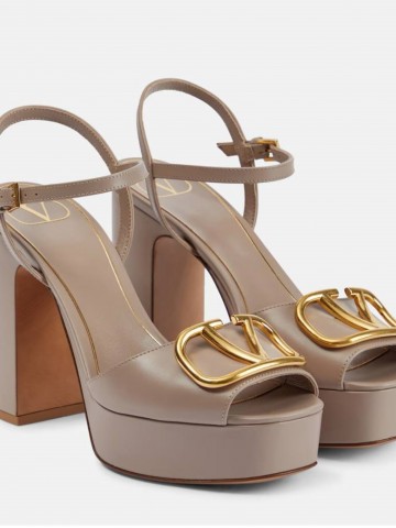 Valentino босоножки #564372UG