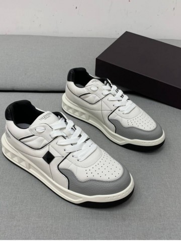 Valentino кроссовки #597592GK