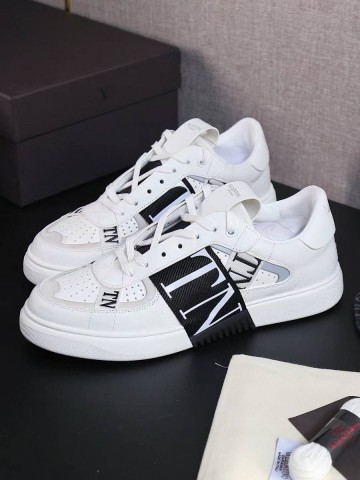 Valentino кроссовки #727302FC