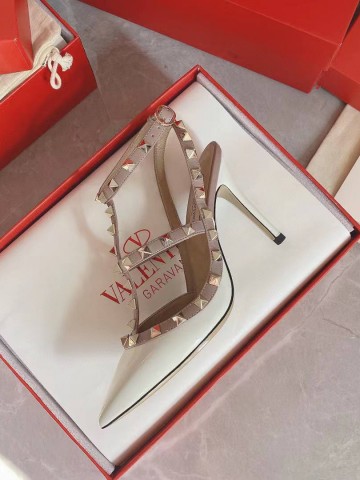 Valentino Rockstud туфли #355993DE