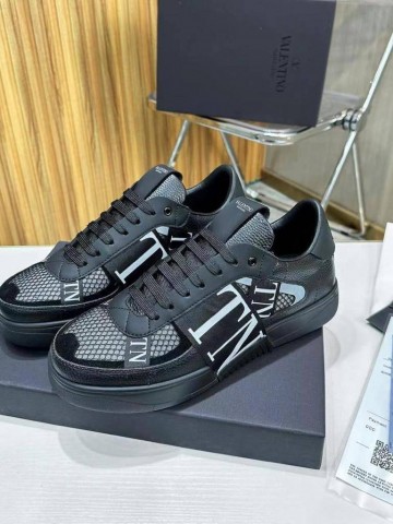 Valentino кроссовки #733597QK