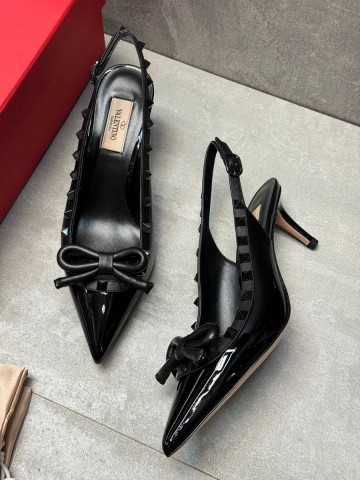 Valentino Rockstud Bow Slingback Pump In Patent Leather with Matching Studs туфли #730979QY