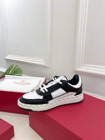 Valentino Garavani кроссовки #819717JV
