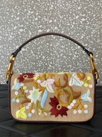 Valentino сумка #862135DQ