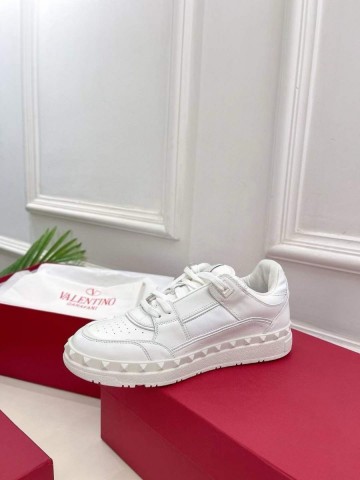 Valentino Garavani кроссовки #888931CO
