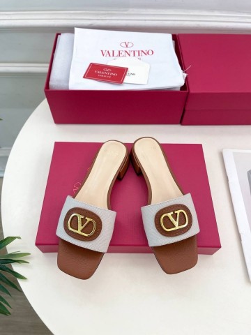 Valentino VLogo Signature шлепанцы #668334YI