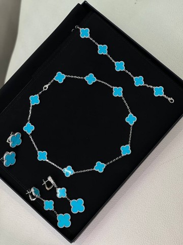 Van Cleef & Arpels серьги #134986AA