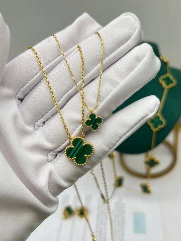 Van Cleef & Arpels подвеска #160187BK