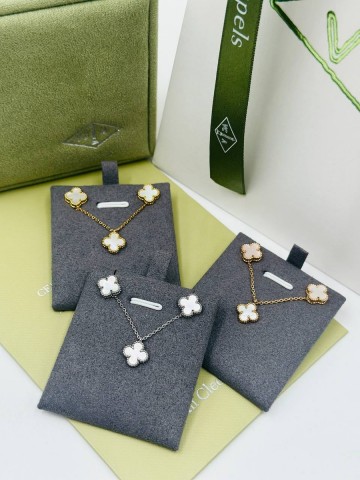 Van Cleef & Arpels подвеска мини #190458YP