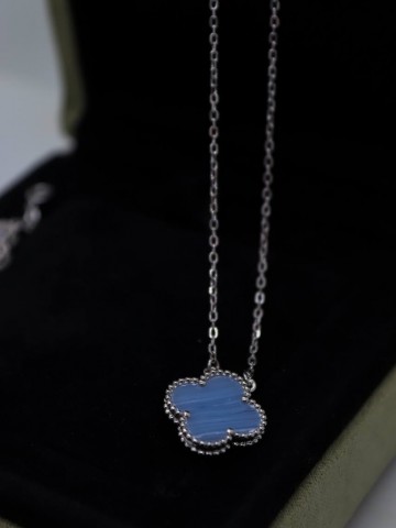 Van Cleef & Arpels подвеска #190802BB