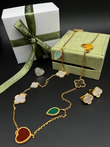 Van Cleef & Arpels кольцо #208092BZ