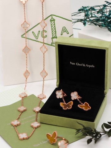 Van Cleef & Arpels Колье #229394FD