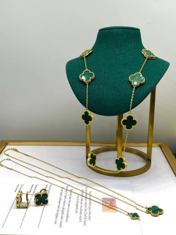 Van Cleef & Arpels Колье #234531EG