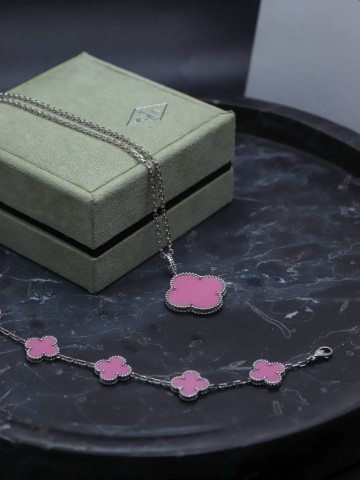 Van Cleef & Arpels Колье #283000RD