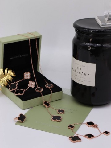 Van Cleef & Arpels Колье #313012UO