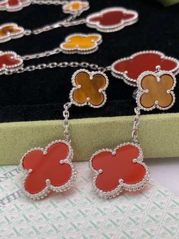 Van Cleef & Arpels серьги #333114DV