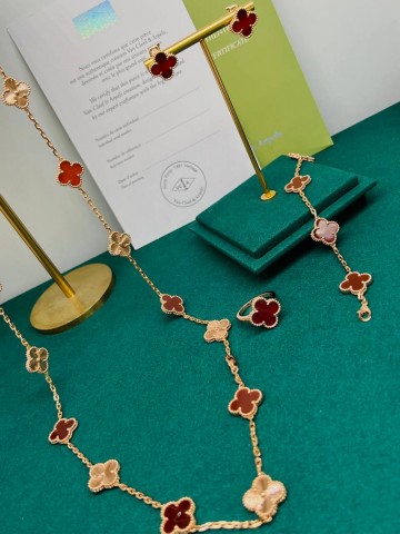 Van Cleef & Arpels кольцо #375182LX