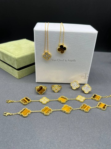 Van Cleef & Arpels браслет #394021BA
