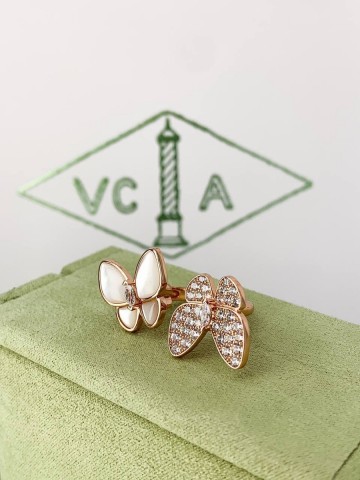 Van Cleef & Arpels кольцо #416441LX