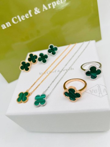 Van Cleef & Arpels кольцо #427839XM