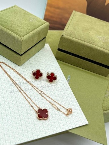 Van Cleef & Arpels подвеска #433746SC