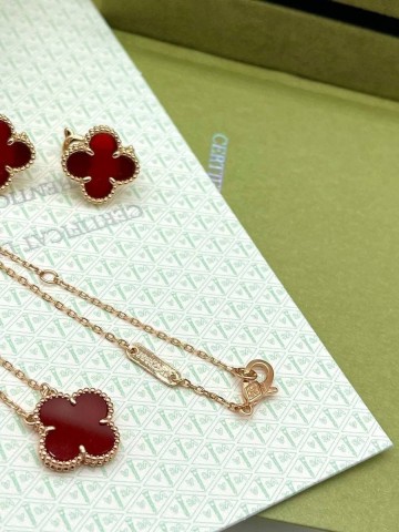 Van Cleef & Arpels подвеска #433746SC