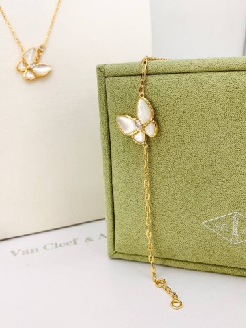 Van Cleef & Arpels браслет #444745IY