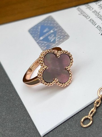 Van Cleef & Arpels кольцо #445677JQ