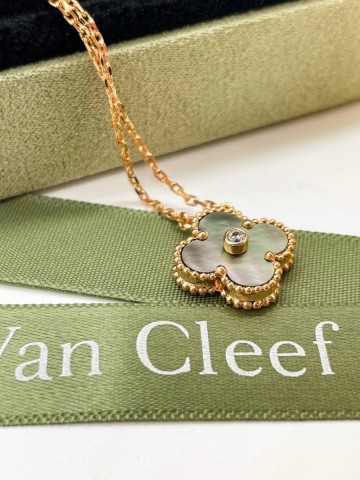 Van Cleef & Arpels подвеска #454245WI