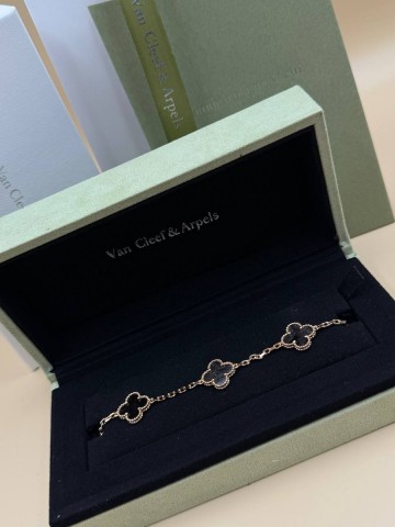 Van Cleef & Arpels браслет #480702UC