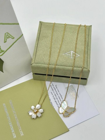 Van Cleef & Arpels кулон #508077TX