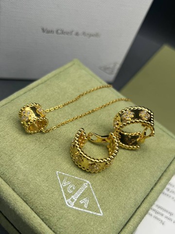 Van Cleef & Arpels серьги #528282SC