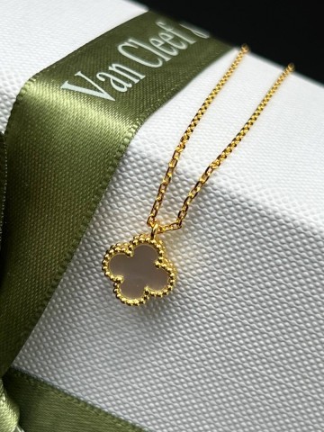 Van Cleef & Arpels подвеска #541904RJ