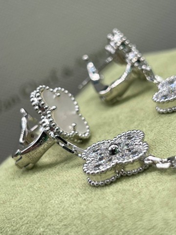 Van Cleef & Arpels серьги #547848ZT