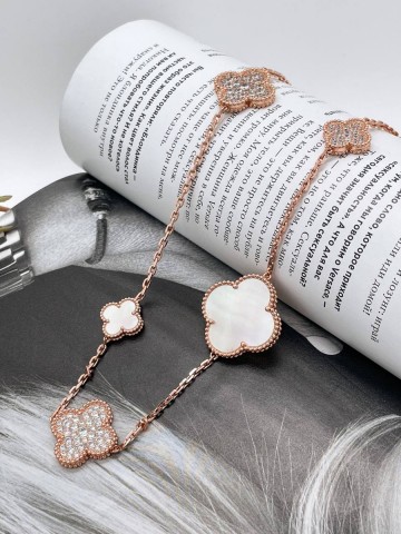 Van Cleef & Arpels Колье #559489KX