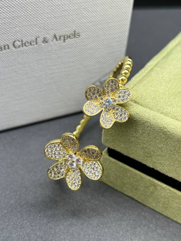 Van Cleef & Arpels браслет #559797HB