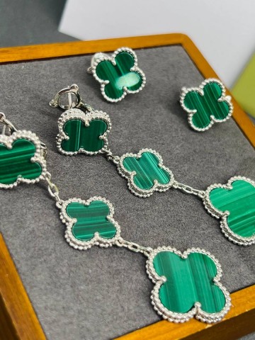 Van Cleef & Arpels серьги #590129UK