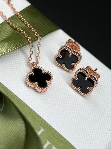 Van Cleef & Arpels подвеска #598142QZ